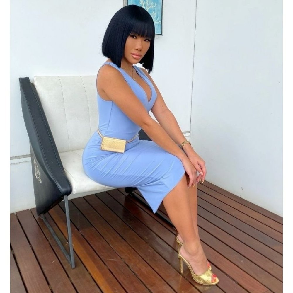 Blue Sleeveless V-Neck Bodycon Pencil Midi Dress - Picture 5 of 11